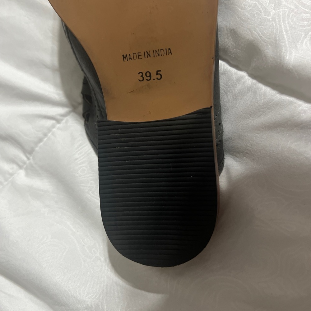 Free People Black Leather Laser-Cut Mule with Natural Wood Sole - Picture 7 of 8